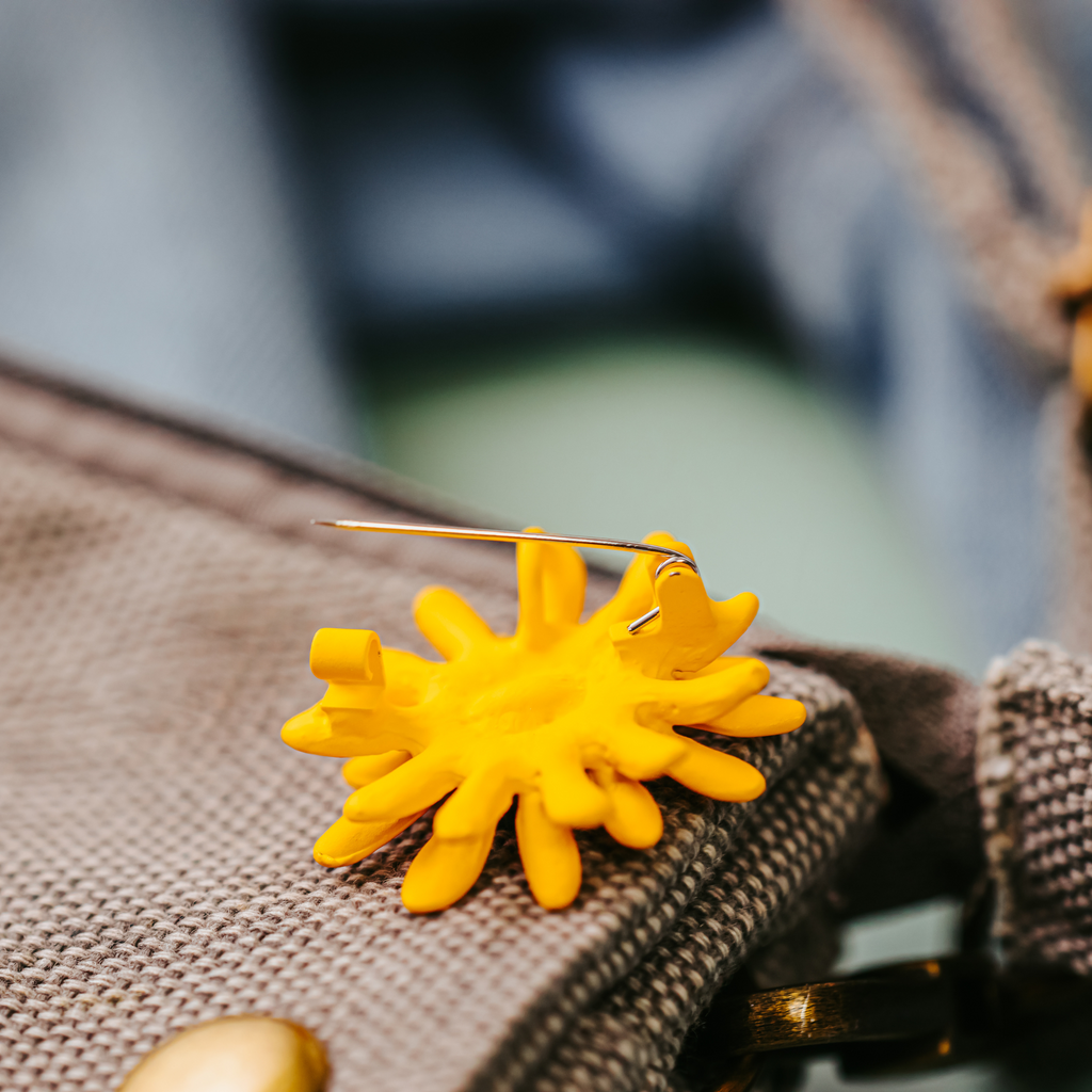 Sunflower back to show the clasp